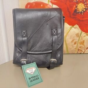 Diamond Plate Buffalo Leather Sissy Bar Bag Pouch Black Luggage Carry